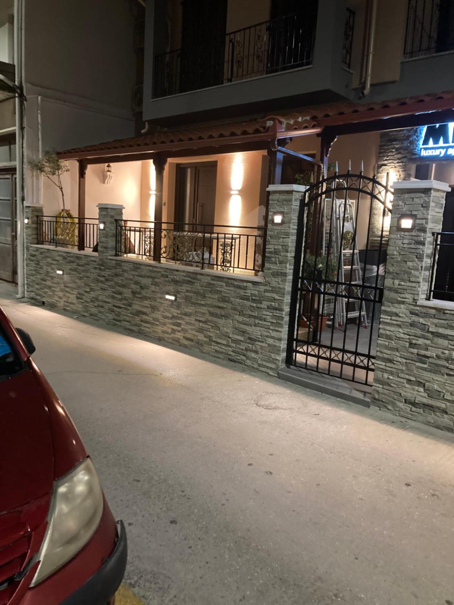 The Mits Luxury Apartments Skiathos-Stadt Exterior foto